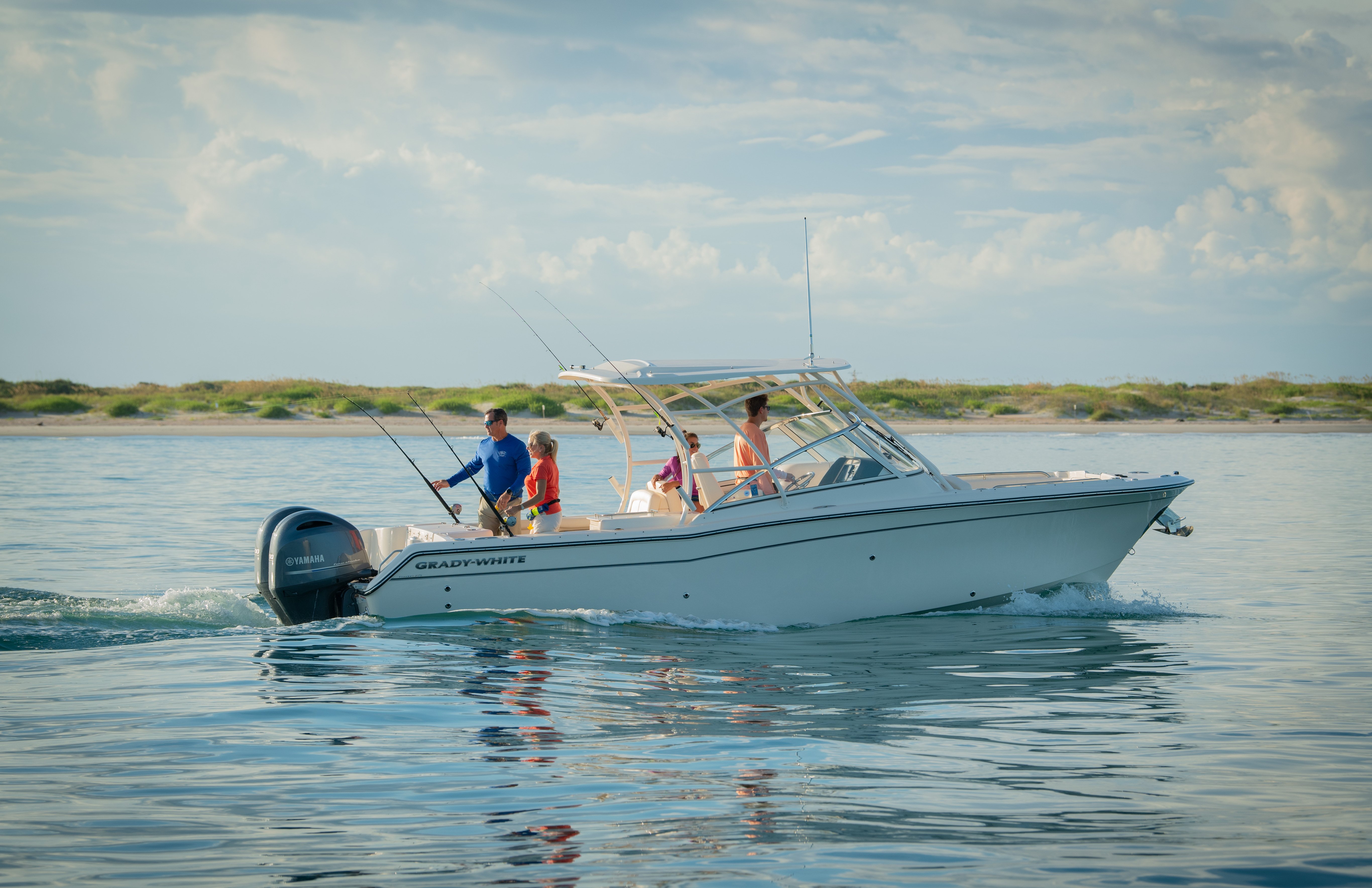 3-5517_freedom-275-grady-white-27-foot-dual-console-gwb_6100