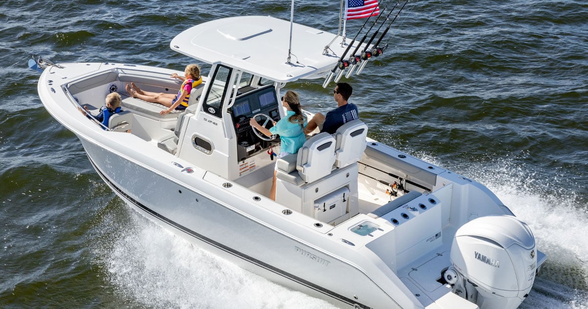 Pursuit-sport-boat-strongs-marine