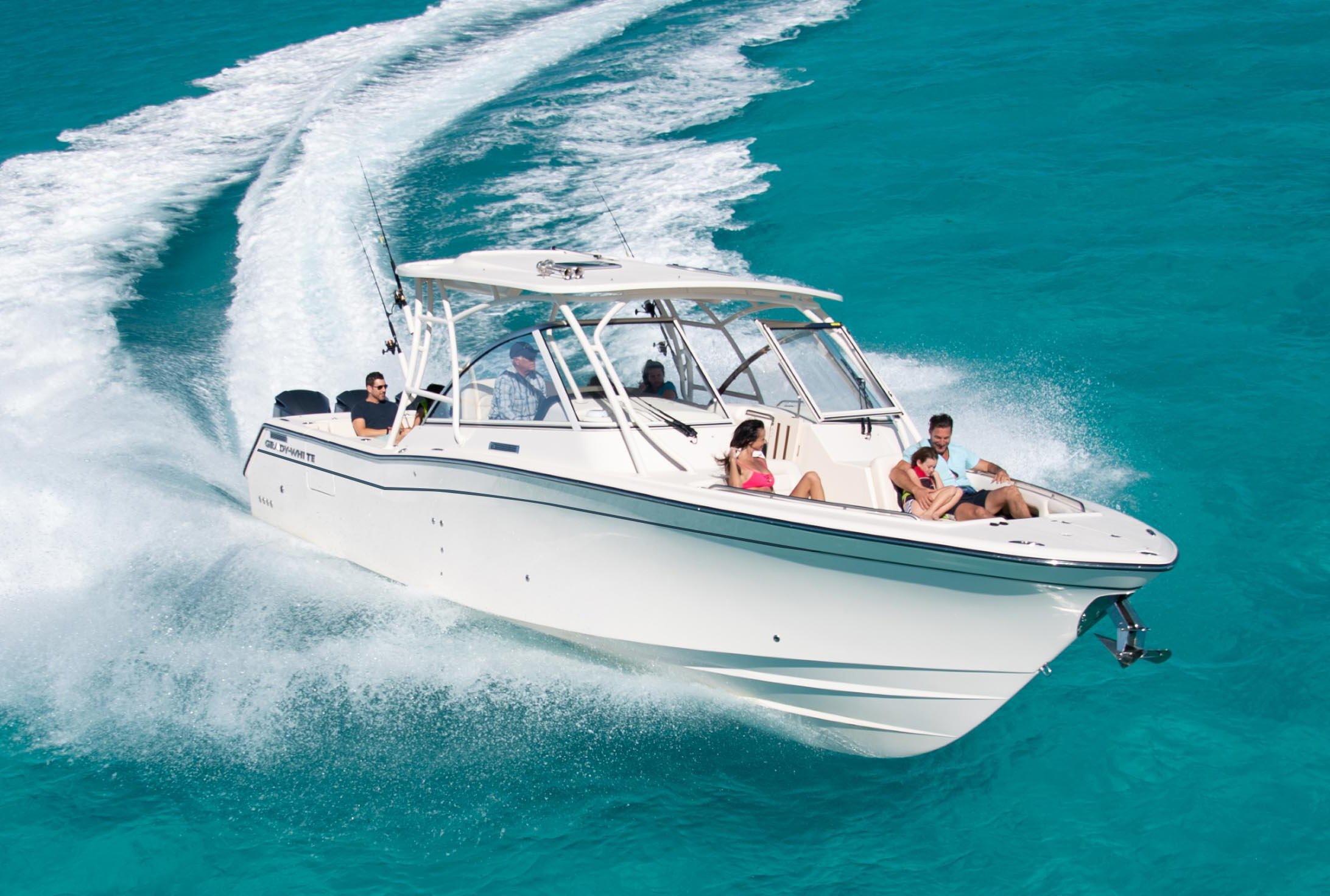freedom-335-grady-white-33-foot-dual-console-gw1_7149-1