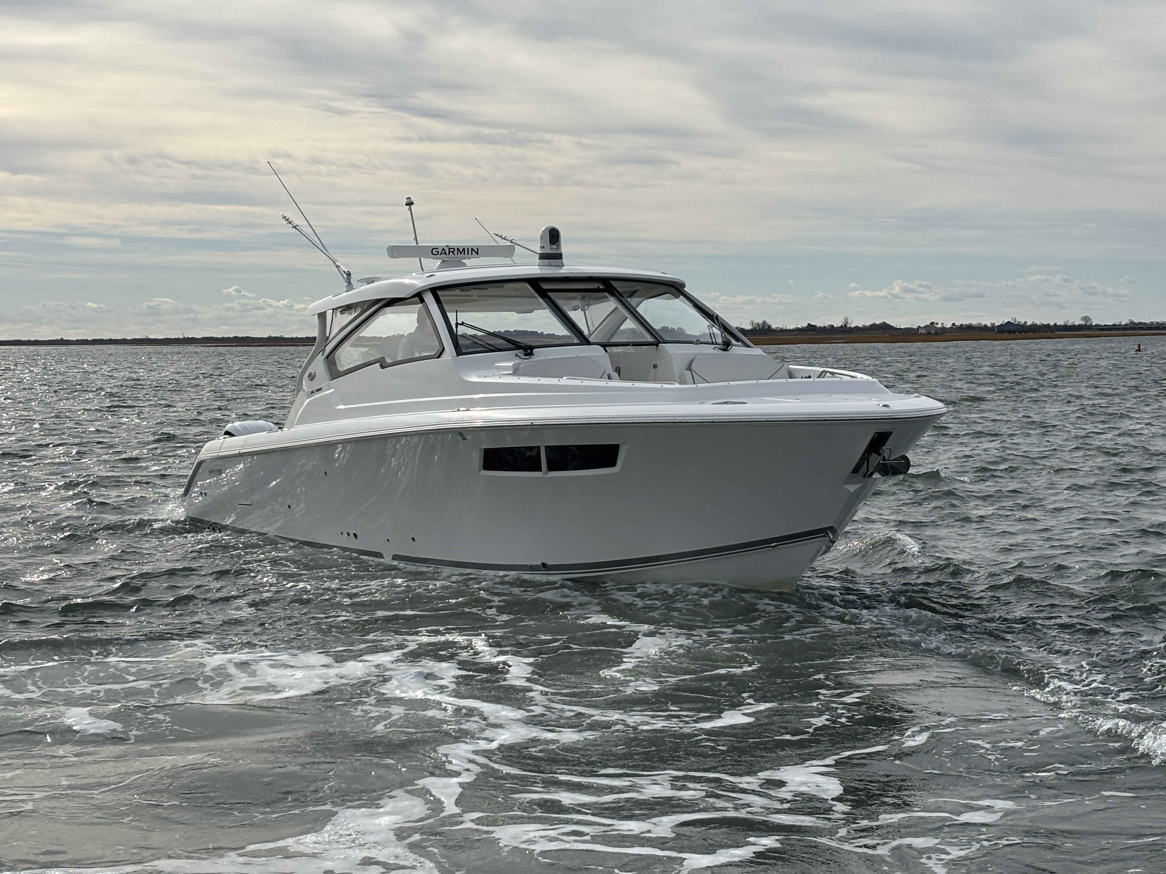 used-pursuit-2022-sellers-blog-strongs-marine
