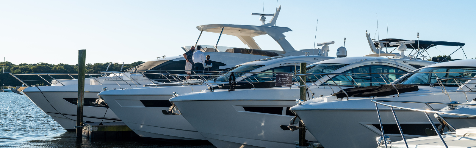 Strong's Fall Brokerage Event Mattituck
